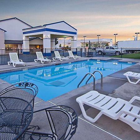 Days Inn Norman Létesítmények fotó